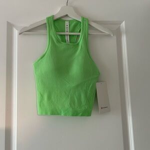 Lululemon Ebb to street crop tank